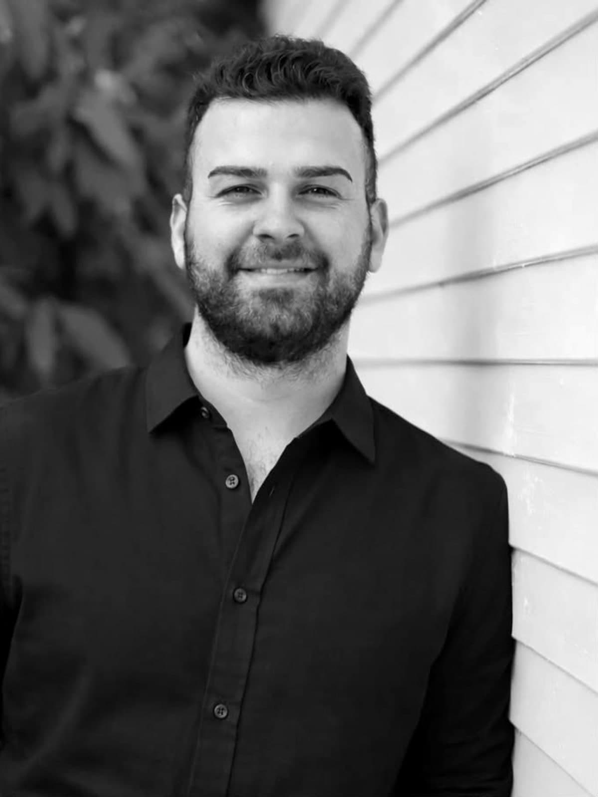 Özkan Köseibiş · DMR Hair Studio ekibi